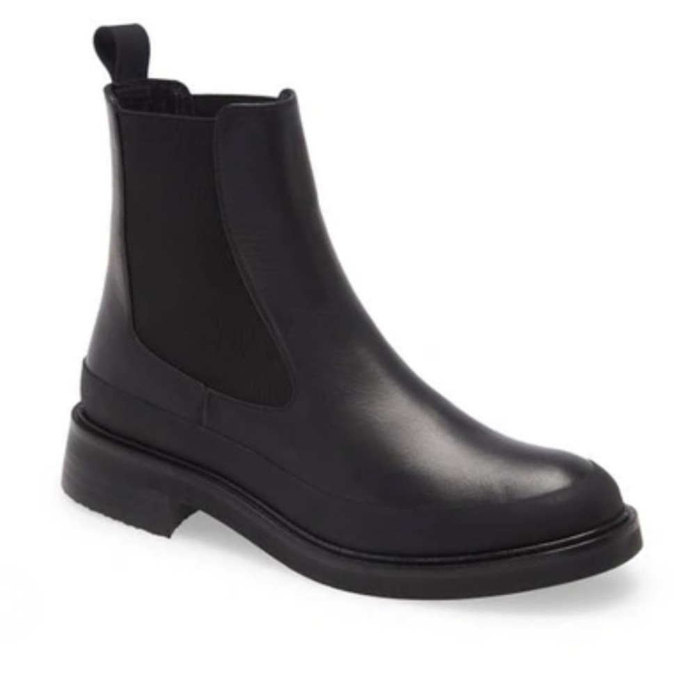 Frame Denim Black Leather Chelsea Ankle Boots